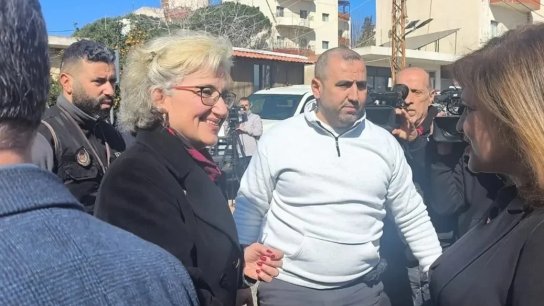 وزيرة التربية وصلت الى جديدة مرجعيون في زيارة الى مدارس الحافة الامامية في الجنوب