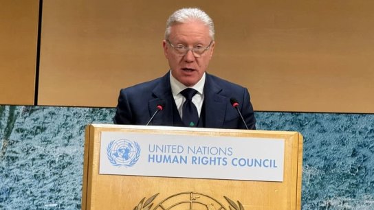 رجي من جنيف: نهجٌ إصلاحي للحكومة قائم على تحرير الأرض وحصر السلاح ونجاح الدولة يتطلب الضغط لانسحاب إسرائيل ودعم الجيش