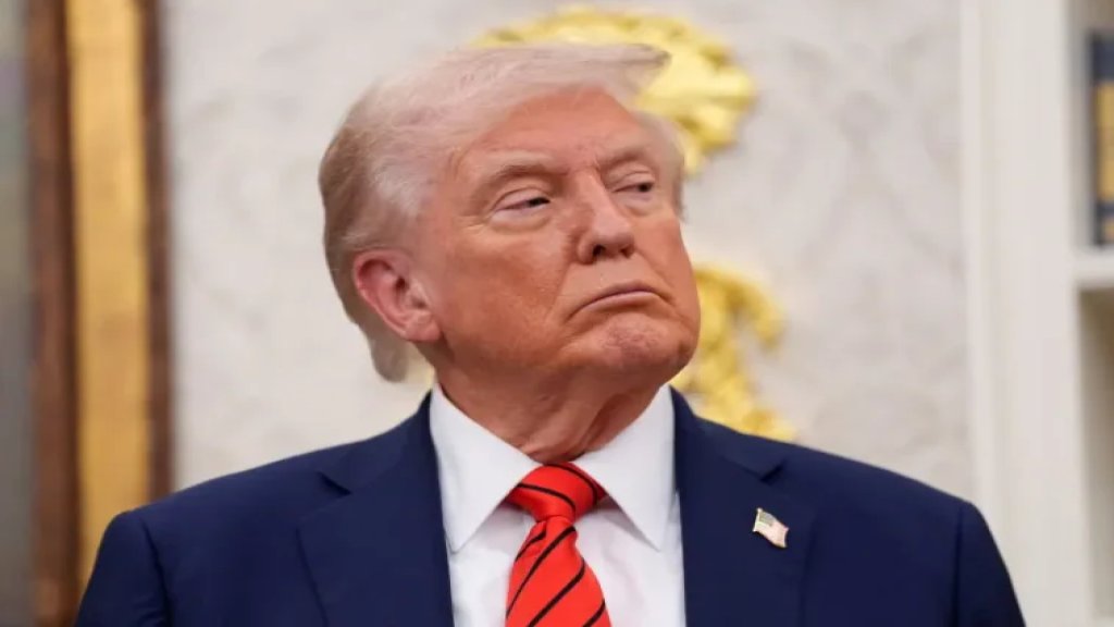 بلومبرغ عن 3 مسؤولين دبلوماسيين: ترامب يدرس خيار نشر قوات خاصة على الأرض للاستيلاء على اليورانيوم الإيراني.