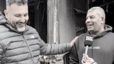 بالفيديو/ "في مي؟".. مشهدٌ مضحكٌ مبكٍ.. وموقفٌ طريف يجمع أحد سكان البناء وناطوره على أنقاض المبنى المستهدف في الضاحية، في لقاءٍ يستعيدان فيه ذكرياتٍ يملؤها الحنين..