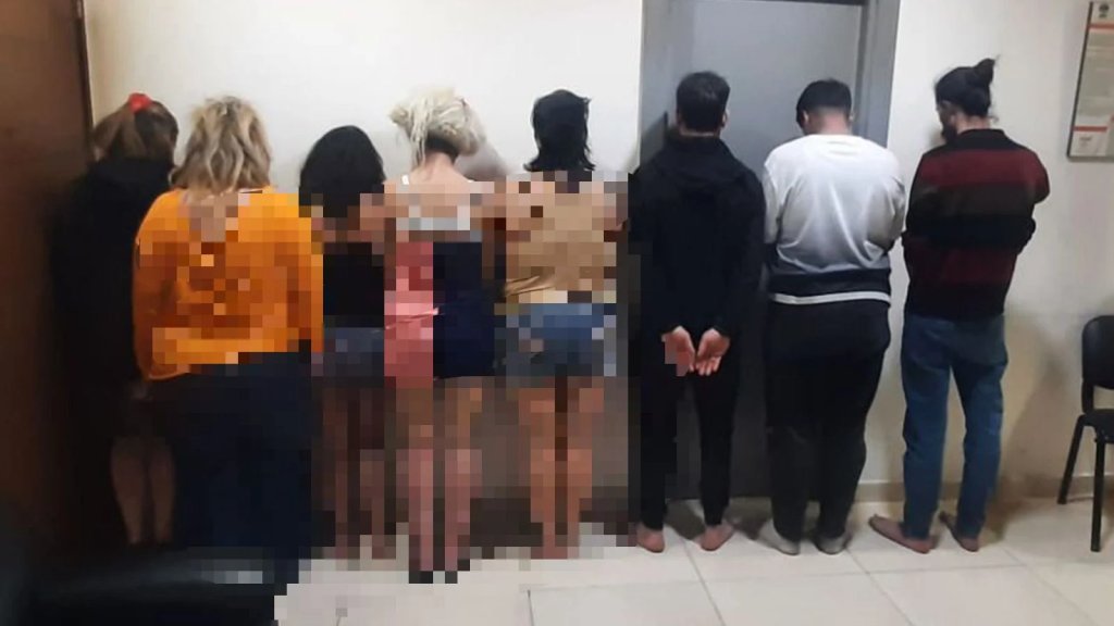 قوى الأمن تُسقط شبكة دعارة في كسروان&hellip; امرأة سورية تديرها من بلدها!