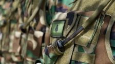 الجيش اللبناني: توقيف مواطن نشر صورة وكتابات مسيئة بحق شخصية دينية وعدد من رموز الدولة على خلفية مقطع بثّتْه محطة تلفزيونية