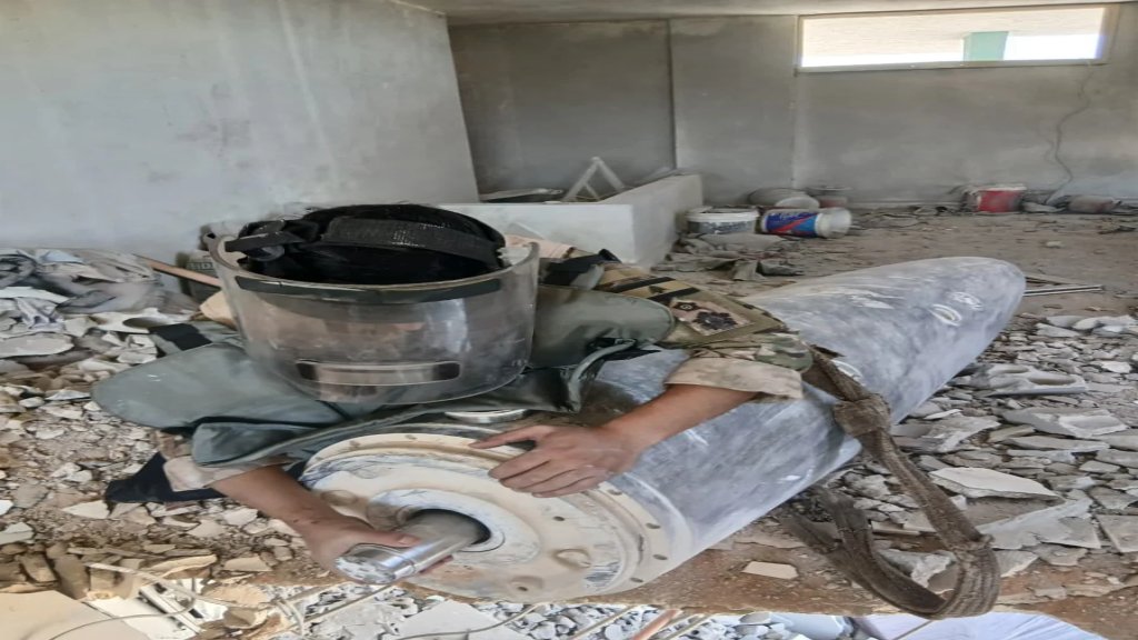 بالصور/ الجيش اللبناني يواصل تفكيك قنابل طيران غير منفجرة من المخلفات الإسرائيلية في بلدات جنوبية...زنة 1000 باوند و2000 باوند!