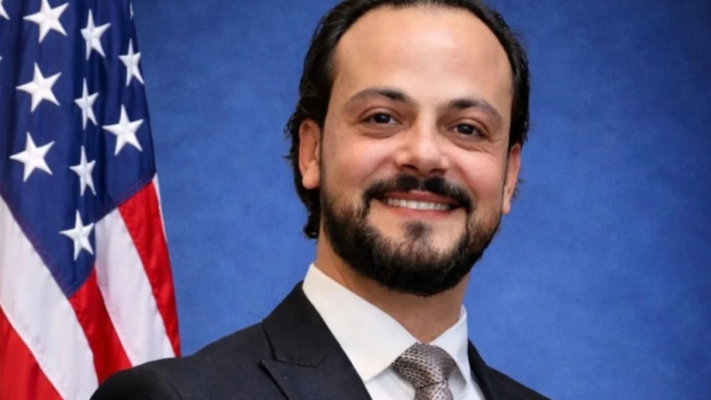 تسمية الإعلامي والأكاديمي قاسم دغمان ضمن قائمة 40 تحت سن الأربعين لعام 2026 من مؤسسةArab America Foundation