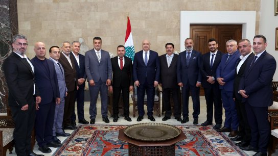 الرئيس عون: نعمل لدولة واحدة تحمي جميع اللبنانيين وتحافظ على حقوقهم.