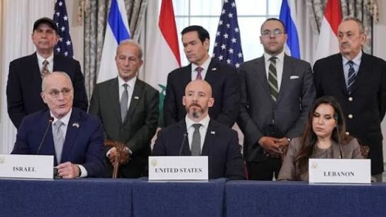 مصدر دبلوماسي لفرانس برس: لبنان يشترط انسحاب إسرائيل من منطقتين تجريبيتين للمشاركة بمفاوضات روما