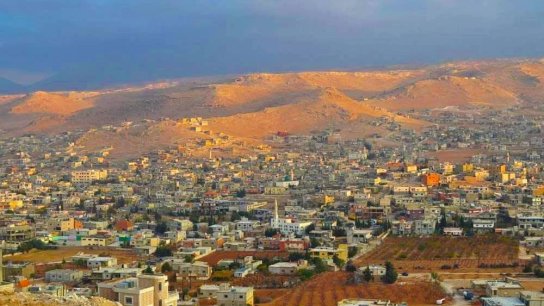 حادثة صادمة في عرسال... شاب يطعن والده بالسكين!