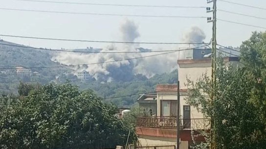 بالفيديو/ الطيران الحربي الإسرائيلي أغار منزل عند اطراف بلدة برعشيت